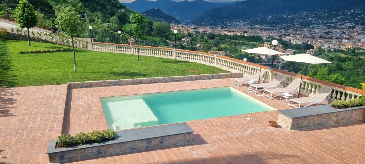 Villa Marina 卡瓦德蒂雷尼 外观 照片